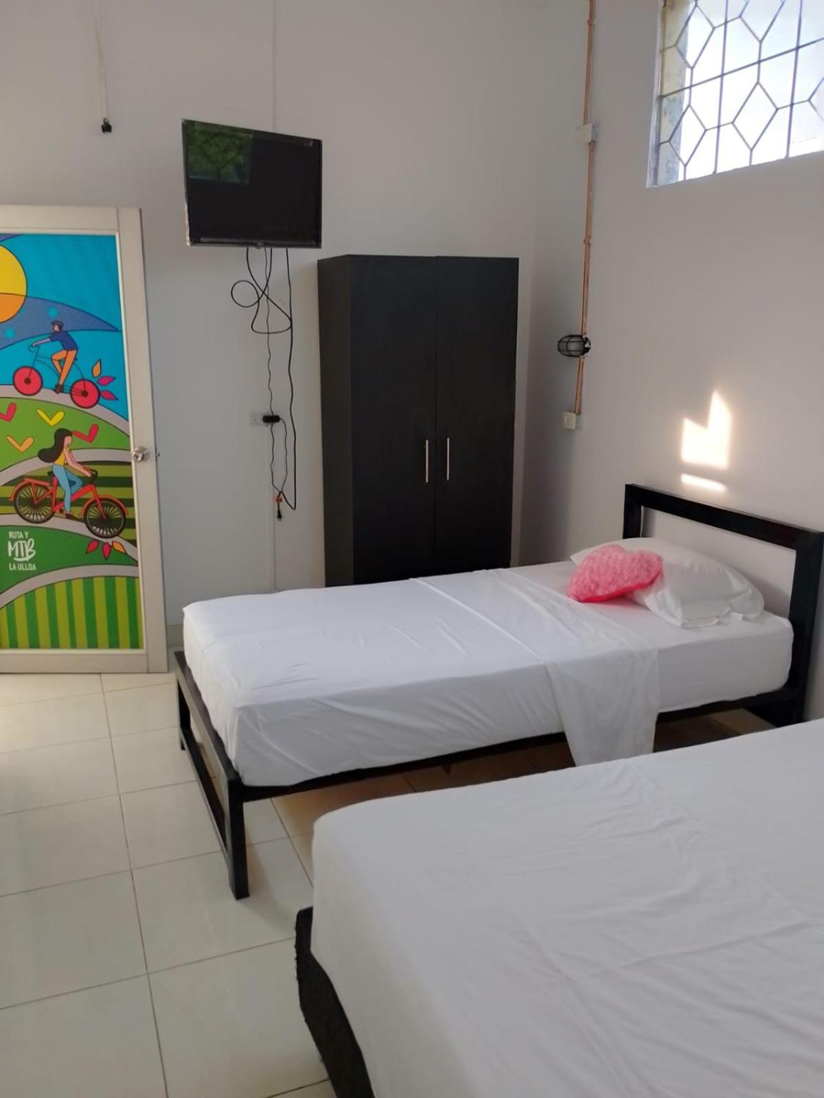 Hospedaje Casa Cultural Saberes Neiva  Esterno foto
